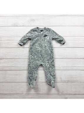 Nike Baby Fleece Footed Pajamas Gray White Zip Up 3-6 Months